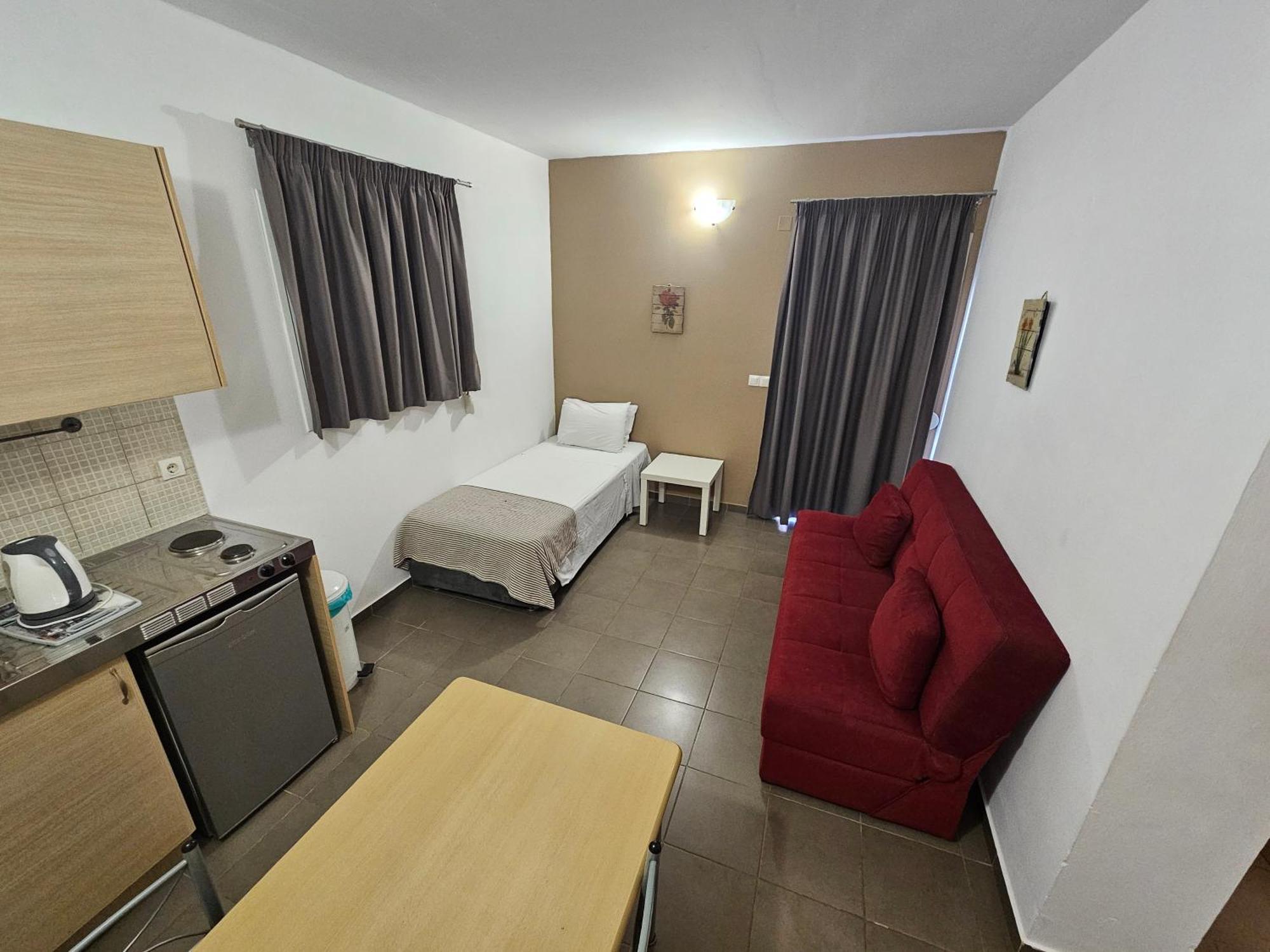 อีลอนดา ซันไรซ์ อพาร์ตเมนต์ Aparthotel เอลุนดา ภายนอก รูปภาพ