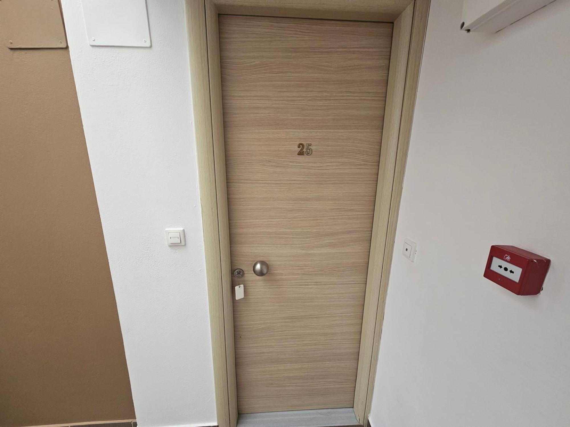อีลอนดา ซันไรซ์ อพาร์ตเมนต์ Aparthotel เอลุนดา ภายนอก รูปภาพ
